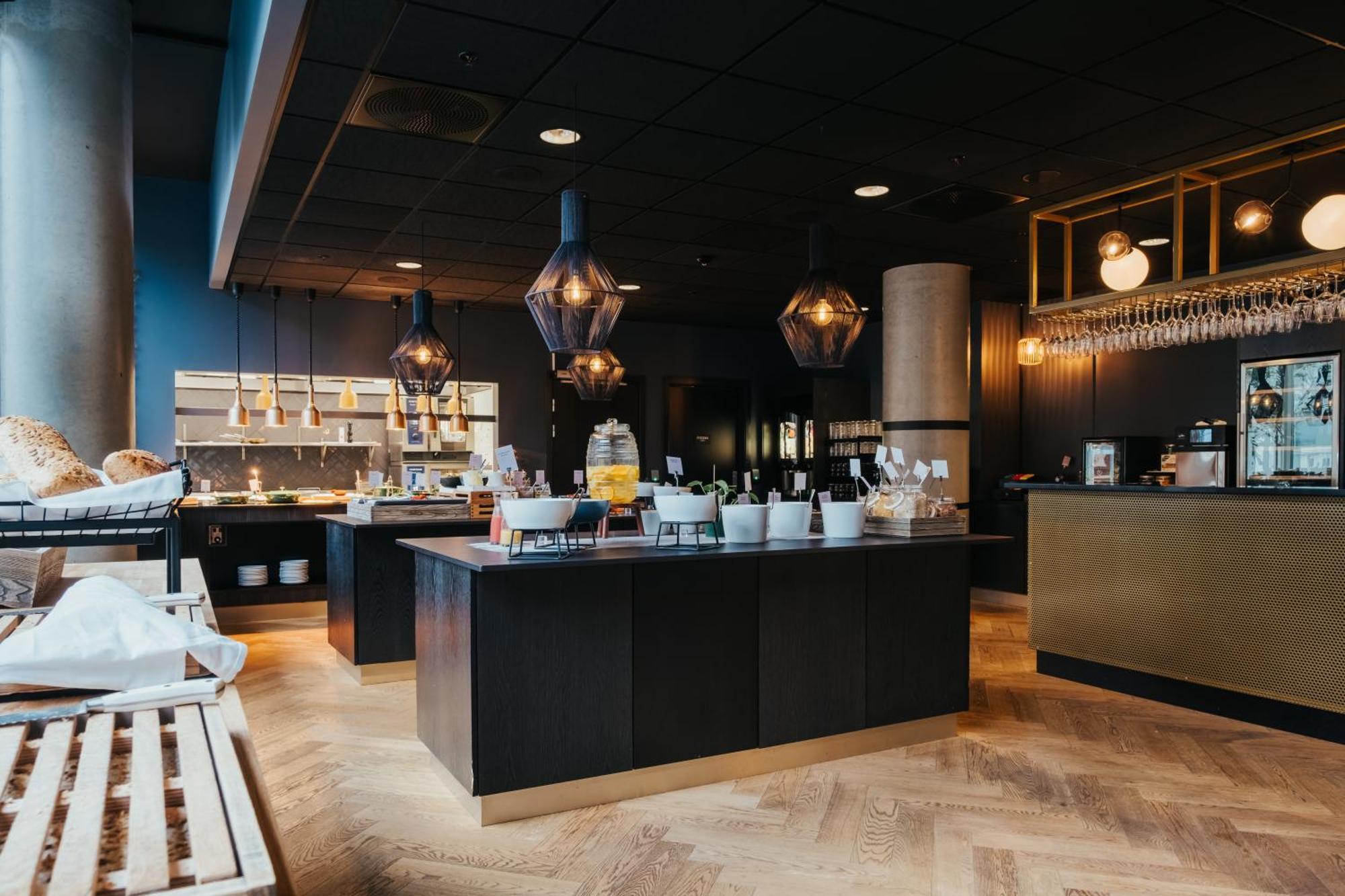 Comfort Hotel Будё Экстерьер фото