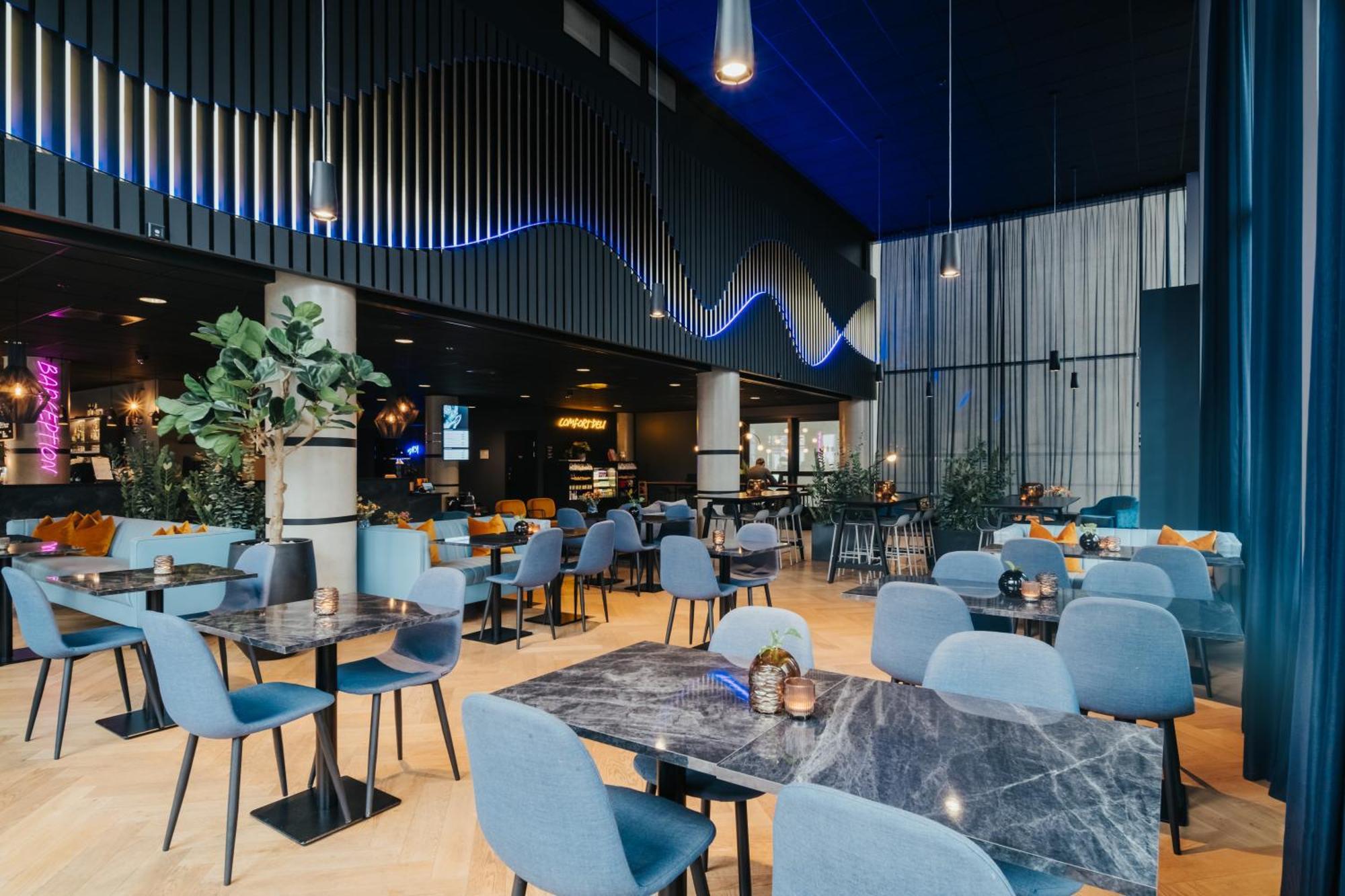 Comfort Hotel Будё Экстерьер фото